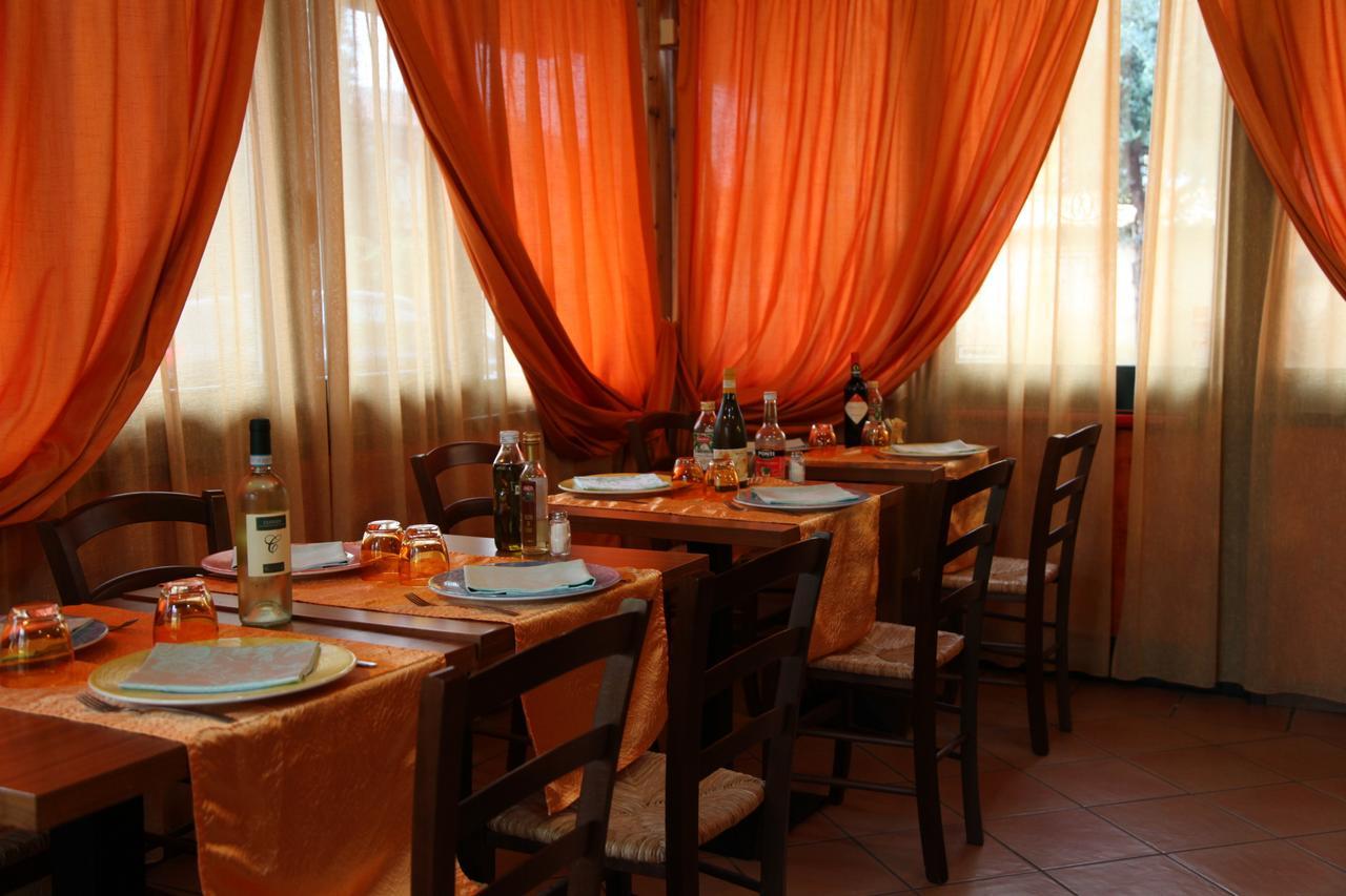 Hotel Il Borghetto Bariano Exterior photo
